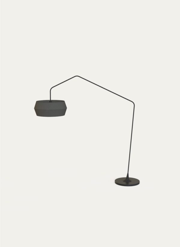 Camel Floor Lamp - Black